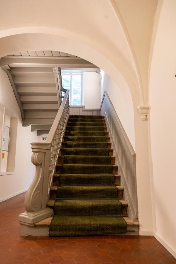 Apartment In Historischer Villa Mit Parkplatz Grünau im Almtal Dış mekan fotoğraf