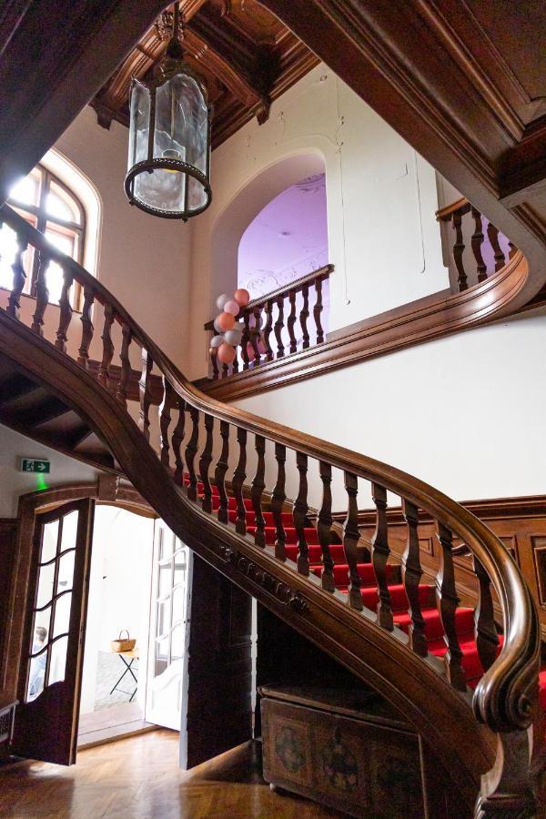 Apartment In Historischer Villa Mit Parkplatz Grünau im Almtal Dış mekan fotoğraf