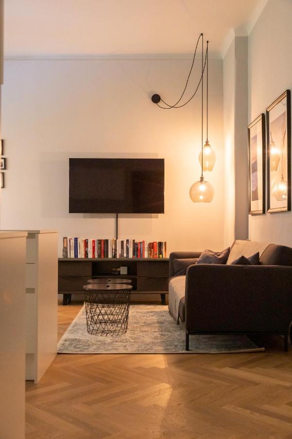 Apartment In Historischer Villa Mit Parkplatz Grünau im Almtal Dış mekan fotoğraf