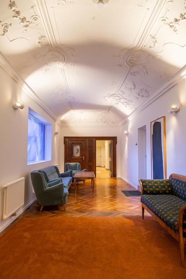 Apartment In Historischer Villa Mit Parkplatz Grünau im Almtal Dış mekan fotoğraf